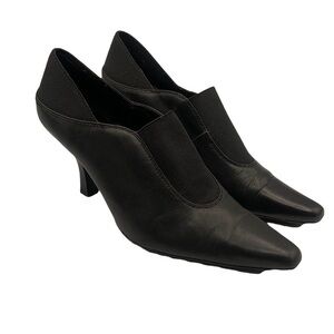 Nickels Soft Lacey Black Pointed Toe Leather Heels Size 9